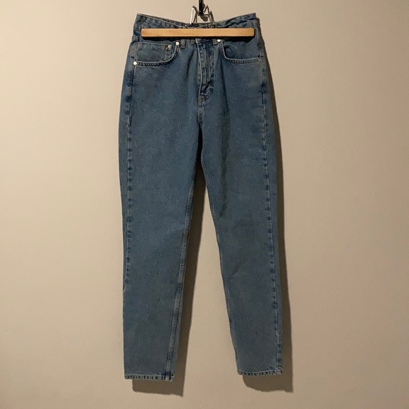 Urban Outfitters Ragged Jeans. - Picture 1 of 4